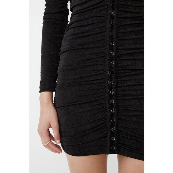 Bardot Dress Demi Black V Neck Ruched Long Sleeve Mini Bodycon - Picture 4 of 12